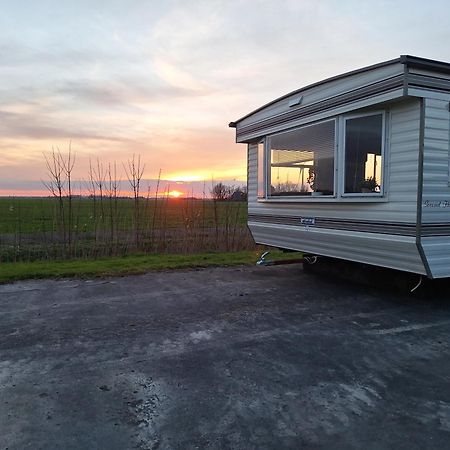 Stacaravan Elly, Minicamping De Grutte Earen Burum Exterior photo